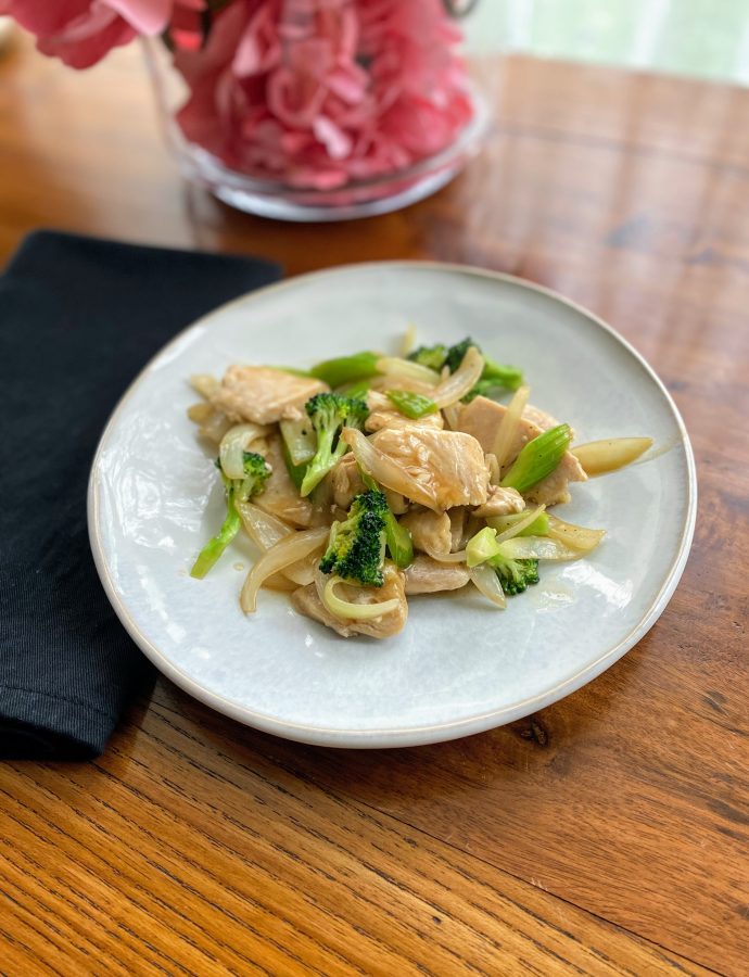 Weeknight Chicken & Broccoli Stir Fry