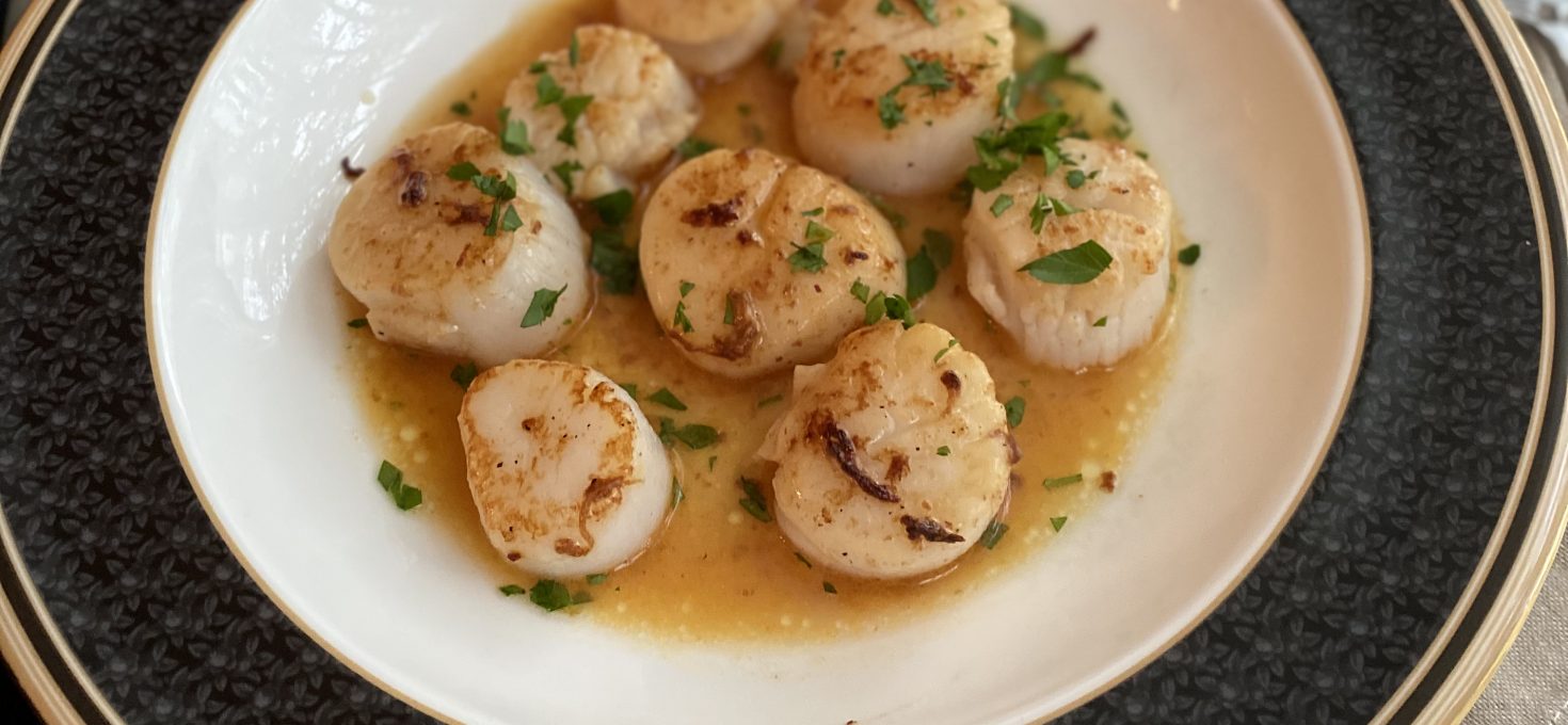 Seared Sea Scallops in Sriracha Glaze